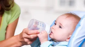 طرق علاج الإمساك عند الأطفال