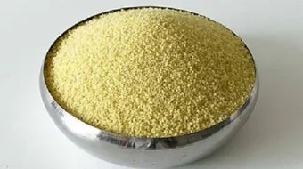 الكسكس المغربي بالفول الأخضر