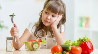 طفلي لا يأكل ما هو الحل