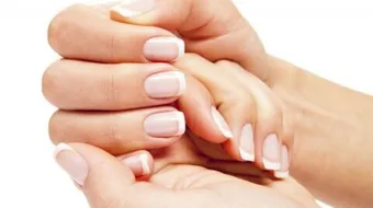 تطويل الأظافر في يومين