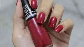 طريقة طلاء الأظافر