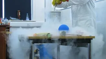 غاز النيتروجين