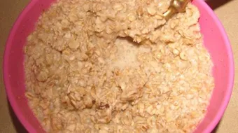 قناع الشوفان والزبادي للوجه