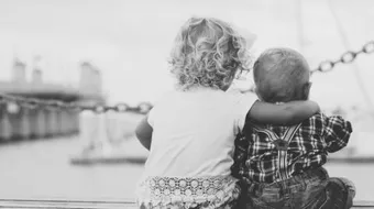 شعر عن صديق