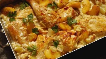 صينية بطاطا بالدجاج