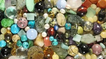 الأحجار الكريمة وكيفية التعرف عليها