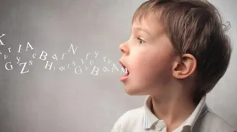 أسباب تلعثم الطفل في الكلام