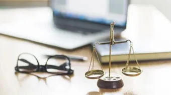 تقرير عن العدالة