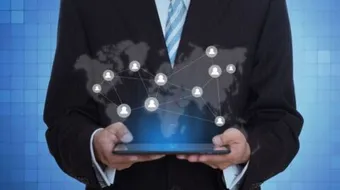 بحث عن الثورة المعلوماتية والعلاقات الإنسانية