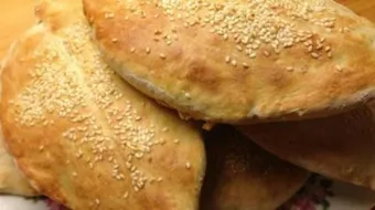 طريقة الخبز المفروك