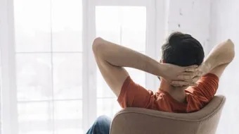 حكم عن الهدوء