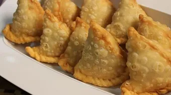 عجينة السمبوسة