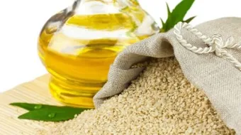 فوائد زيت السمسم للشعر