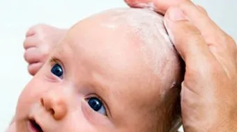 حلق شعر المولود