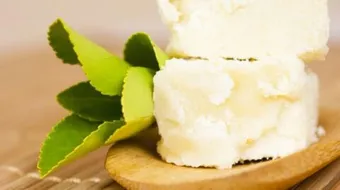 زبدة الشيا وزيت الزيتون