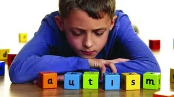 علامات التوحد