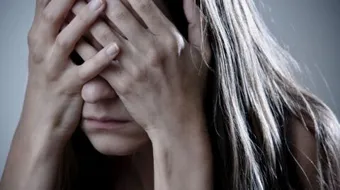 علامات اكتئاب ما بعد الولادة