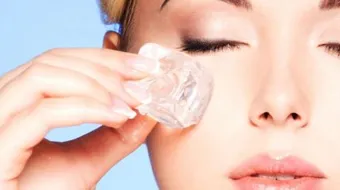 فوائد الثلج للعين