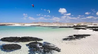 جزر إسبانيا السياحية