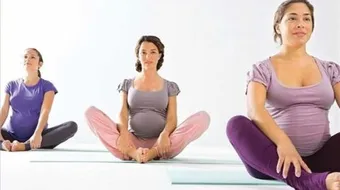 تمرين القرفصاء لتسهيل الولادة