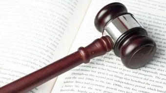 قوانين غريبة