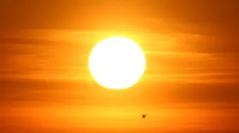 فوائد الشمس وأضرارها