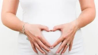 أعراض الحمل في أول ثلاثة شهور