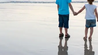 كلام عن الأخوة