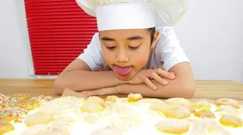 تعليم طبخ الحلويات