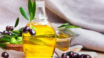 فائدة زيت الزيتون للشعر