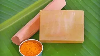 فوائد صابون الكركم للوجه