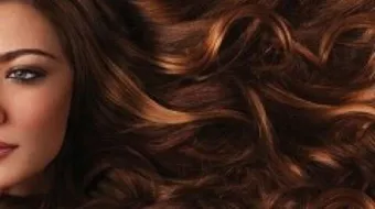 أفضل زيت لتطويل الشعر وتكثيفه