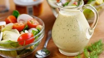 أفضل صلصة للسلطة