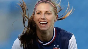 أفضل لاعبة كرة قدم