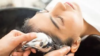 أفضل طريقة للتخلص من قشرة الرأس