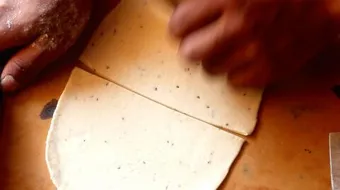 طريقة عجينة السمبوسة المقرمشة