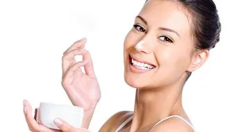 أسهل وصفة لتبييض الوجه