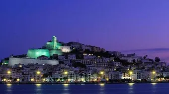 جزيرة إيبيزا في إسبانيا