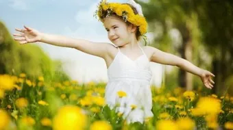 معنى اسم لميس