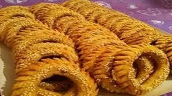 طريقة كعك التمر الليبي