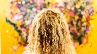 أجمل وصفة لتنعيم الشعر الخشن