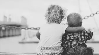 أجمل عبارة عن الأخ