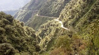 أخطر طريق في العالم