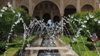 أهم شعراء العصر الأندلسي