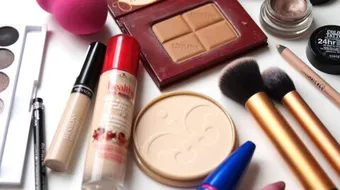 خطوات المكياج الصحيحة