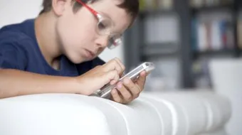 دور وسائل الإعلام في تربية الأبناء