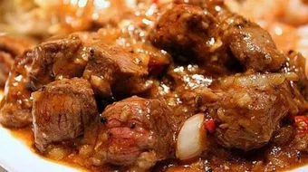 طريقة عمل اللحمة المحمرة