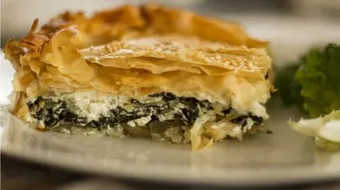 طريقة عمل الجلاش بالسبانخ والجبنة