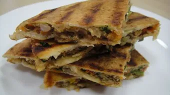 طريقة عمل عرايس اللحمة