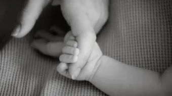 موضوع عن عيد الأم